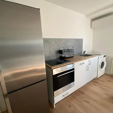 Privatunterkunft Residenz Am Rhein *